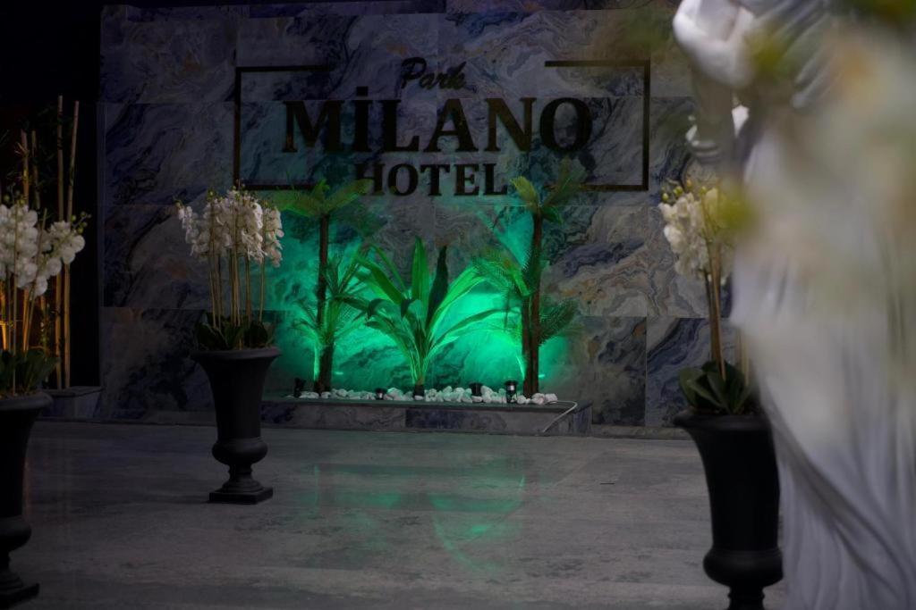 Park Milano Hotel Smirne Esterno foto